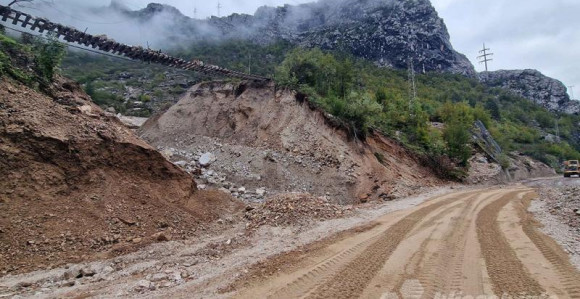 Komadinovo vrelo simbol je neodgovornosti prema infrastrukturi