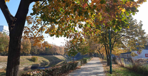 Danas sunčano i toplo vrijeme, uveče vjetrovito