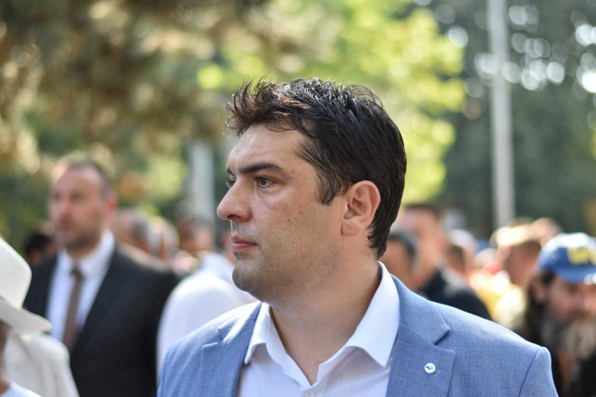 Pomoć Crvenog krsta zaobilazi opštine u kojima vlada SDS