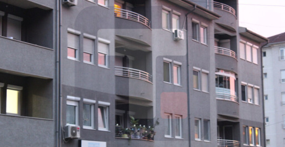 Preminulo dijete koje je palo sa IV sprata u N. Pazaru