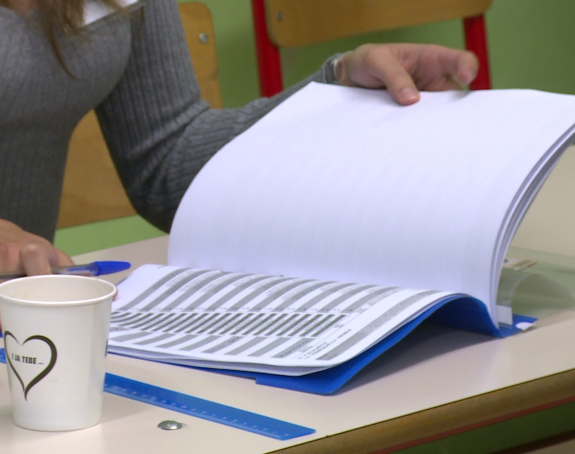 CIK u problemu: Saradnici ne žele da broje glasove!
