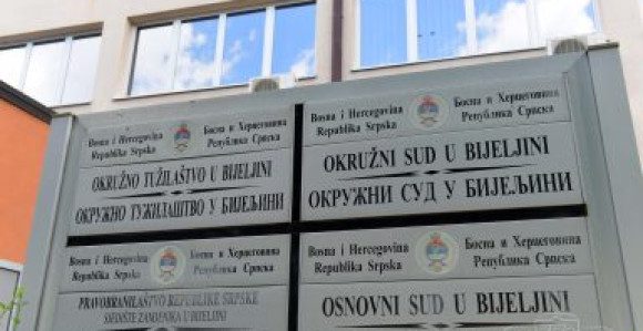 Prikupljaju se dokazi u slučaju napada na doktorku