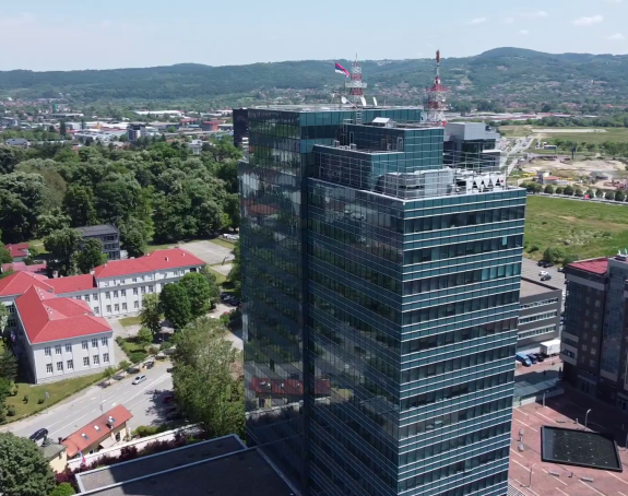 Pogodujući tajkunima Vlada uništila Garantni fond