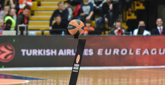 Sudije napravile 7 grešaka u finišu meča Zvezda - Barselona
