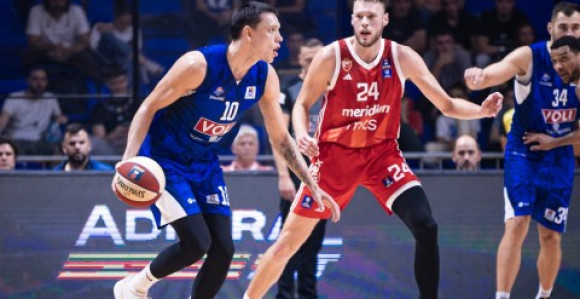 Košarkaši Crvene zvezde pobijedili Budućnost u ABA ligi