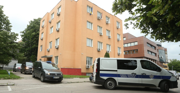 Milioni potrošeni za 85 neupotrebljivih respiratora!