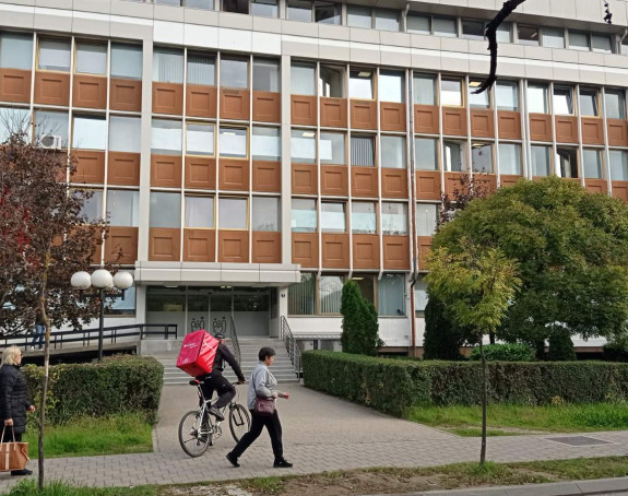 SIPA pretresa Fond zdravstvenog osiguranja i firmu "Medietik" u Banjaluci zbog korona ugovora