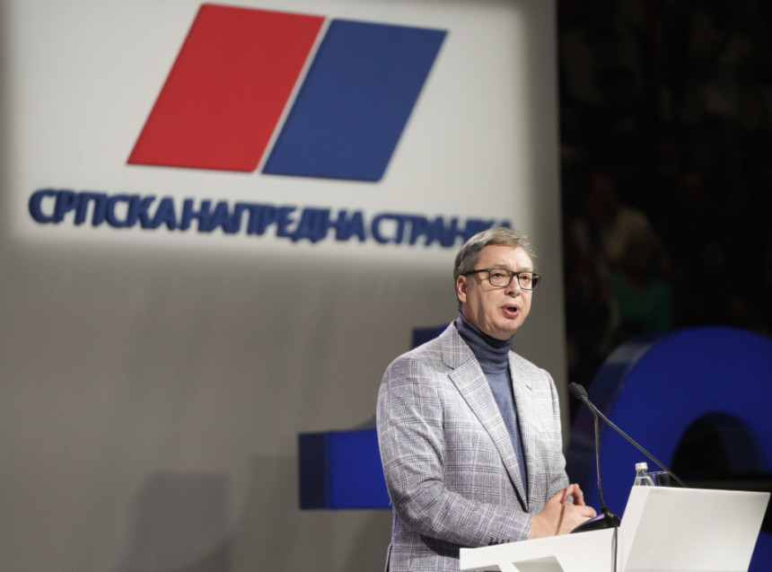 Vučić: SNS mora da se mijenja i pripremi za nove izbore
