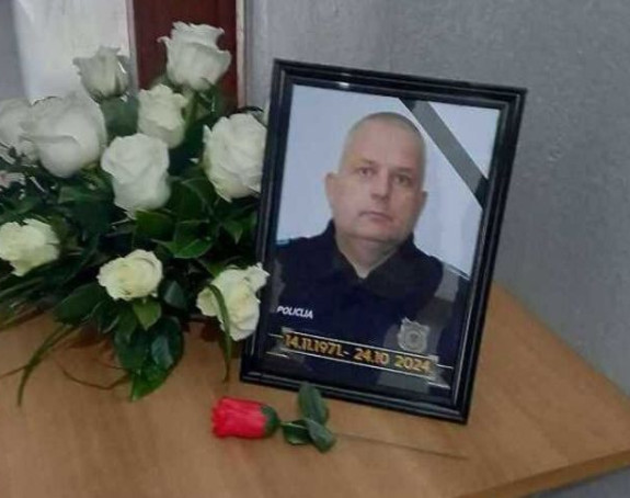 Iza ubijenog policajca ostala supruga i dvoje djece