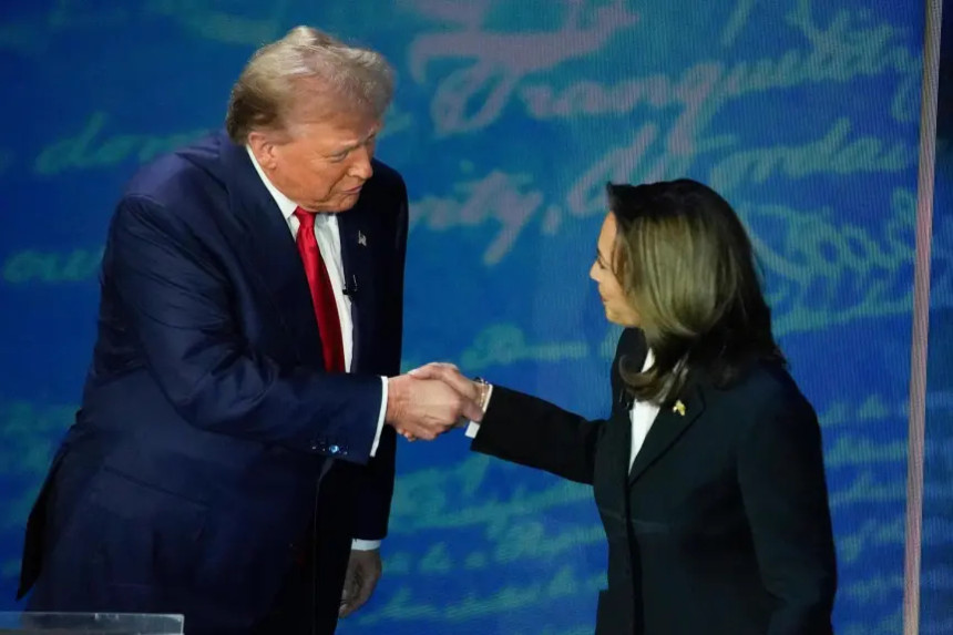 Ко стоји иза лажног видеа уништавања гласова за Трампа?