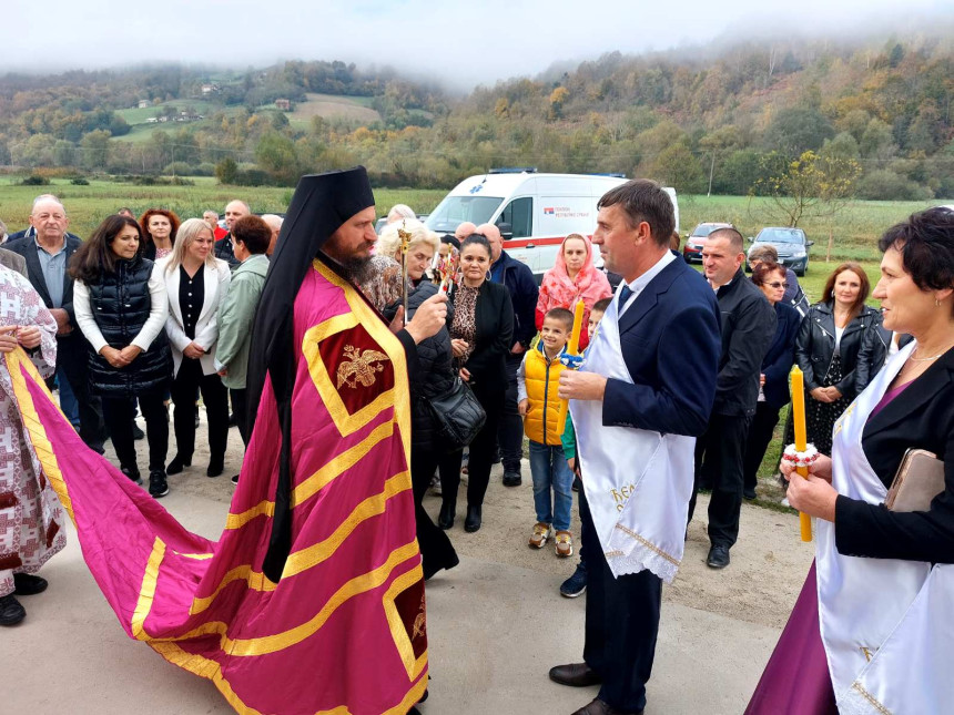 Osveštan prvi hram u naselju Ćele kod Novog Grada