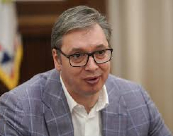 Vučić čestitao Svetu Petku SNS-u i svima koji slave