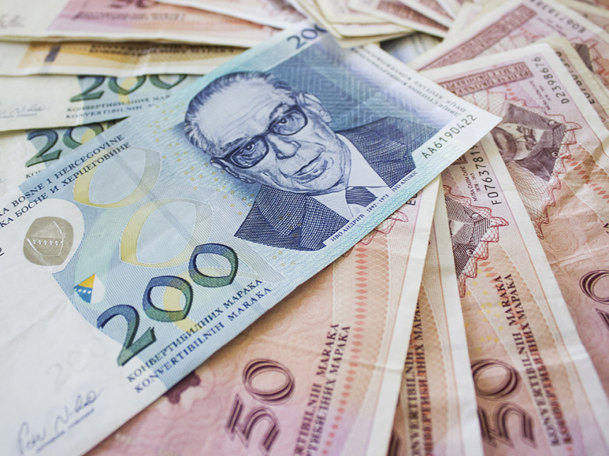 Koliko je novca iz budžeta BiH isplaćeno strankama?