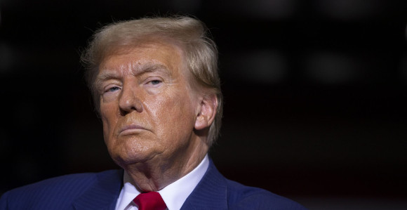 Donald Tramp: Poštuju me jer sam j**eno lud