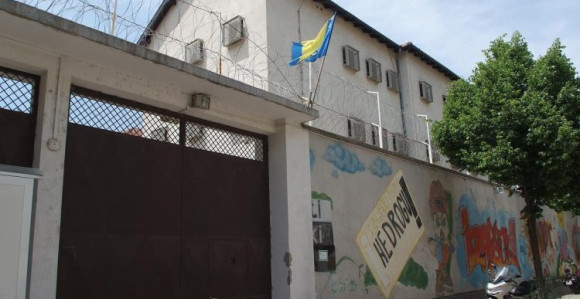 Užas u Mostaru: Ubijen zatvorenik nožem u toaletu