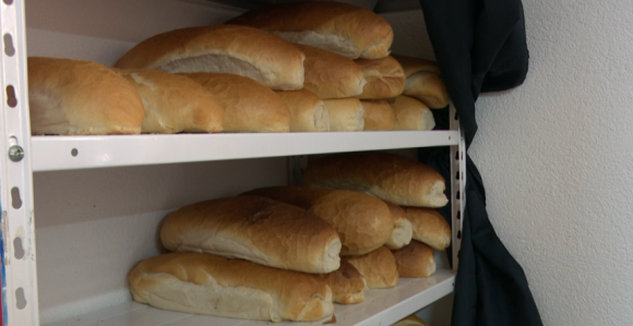 Samo u Srpskoj: Brašno pojeftinilo - hljeb poskupio