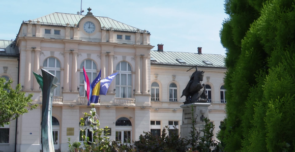 Vlada uskraćuje sredstva lokalnim zajednicama