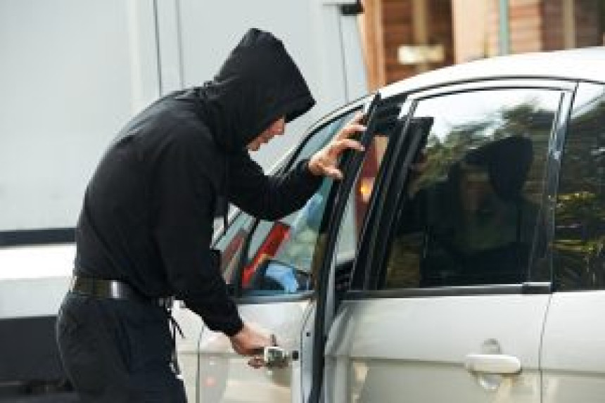 Policija vratila auto vlasniku, nije znao da je ukradeno