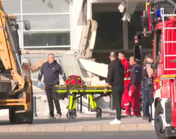 Najmanje jedna osoba stradala u Novom Sadu (VIDEO)