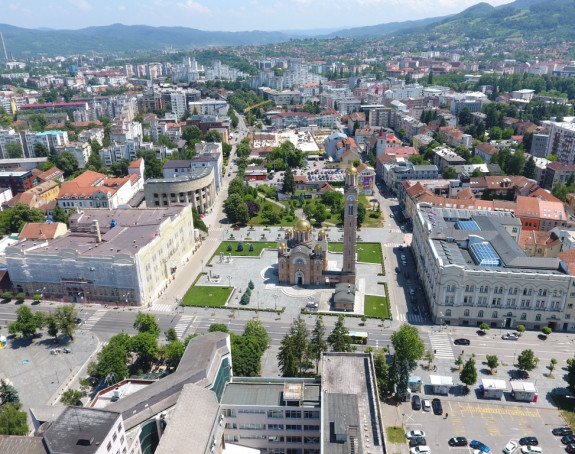 Сутра о изазовима опстанка и развоја Српске. Има ли наде?