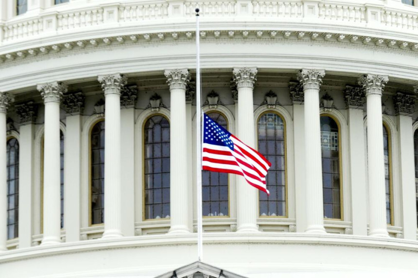 SAD: Republikanci preuzeli kontrolu nad oba doma Kongresa