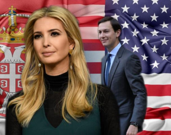Са Трампом на Флориди и његова ћерка Иванка