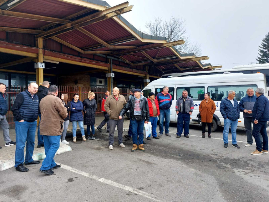 Prijedor: Radnici "Autotransporta" prekidaju štrajk