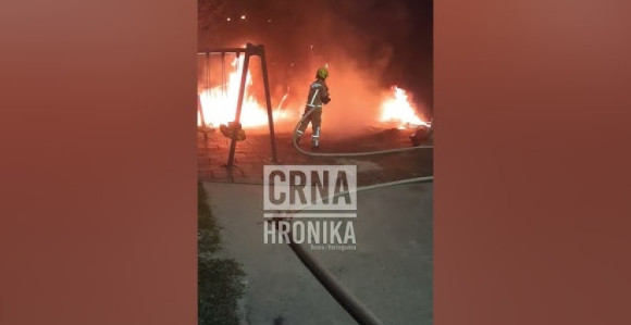 У сарајевском насељу запаљено дјечије игралиште