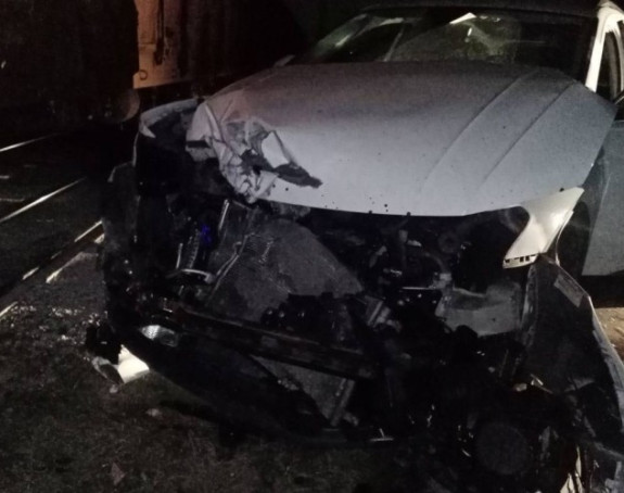 "Željeznice RS" se oglasile o sudaru automobila i voza