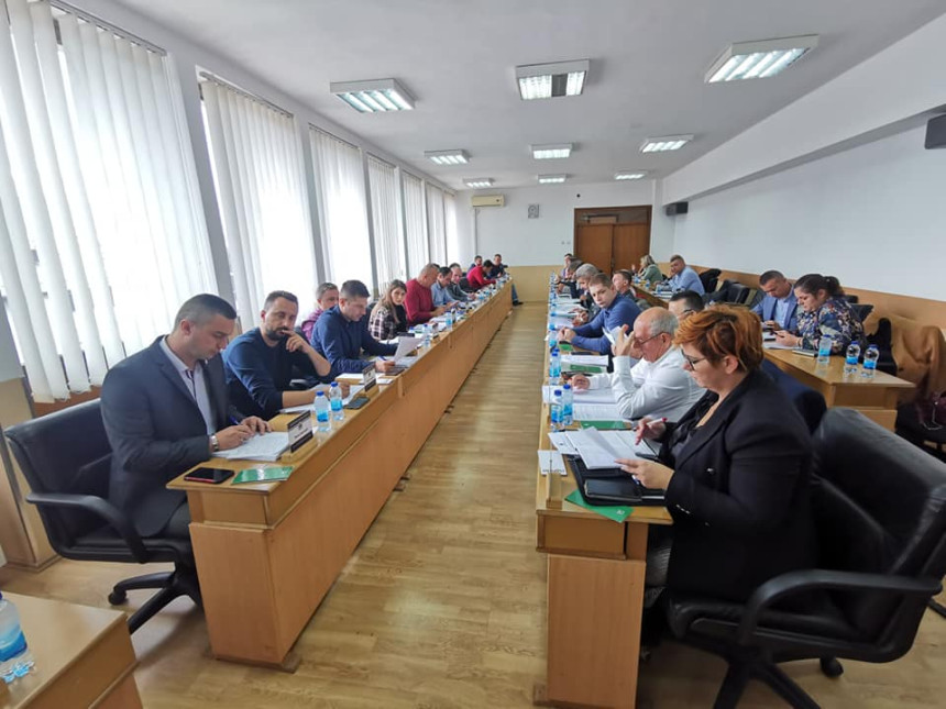 СДС: Још једна обмана СНСД-а о статусу Теслића