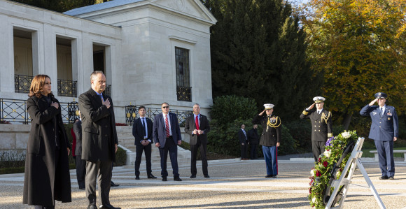 Haris prvi put u javnosti nakon izbornog poraza