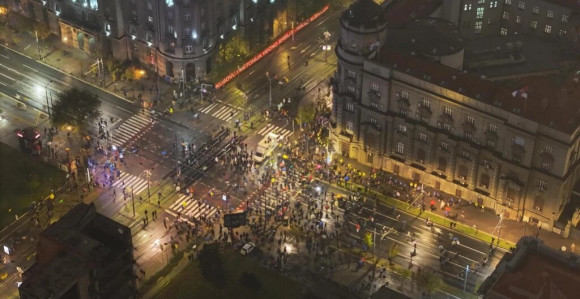 Protest u Beogradu zbog tragedije u Novom Sadu