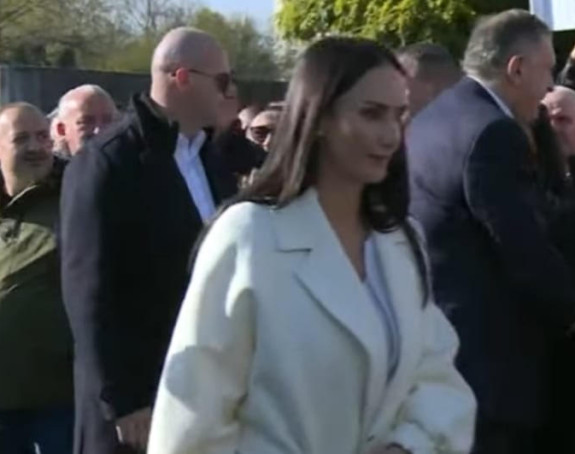 Sarajevo: Dodik na suđenje stigao u pratnji sina i kćerke