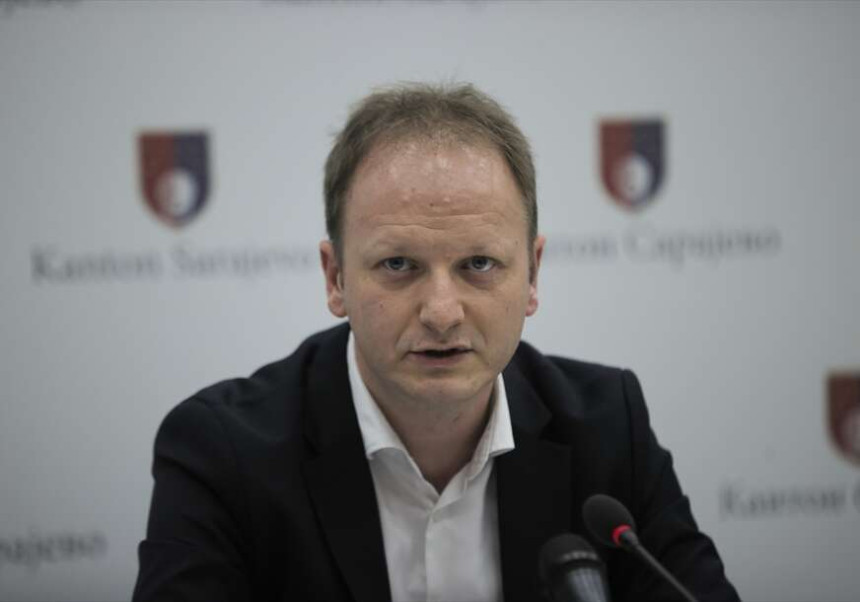 Сарајево: Ухапшен кантонални министар Бојан Бошњак