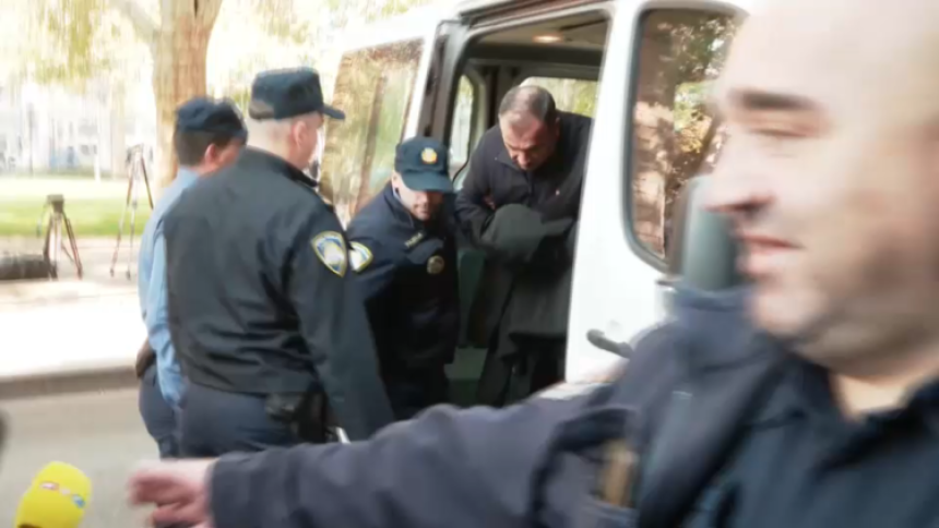 Određen istražni zatvor bivšem ministru Berošu