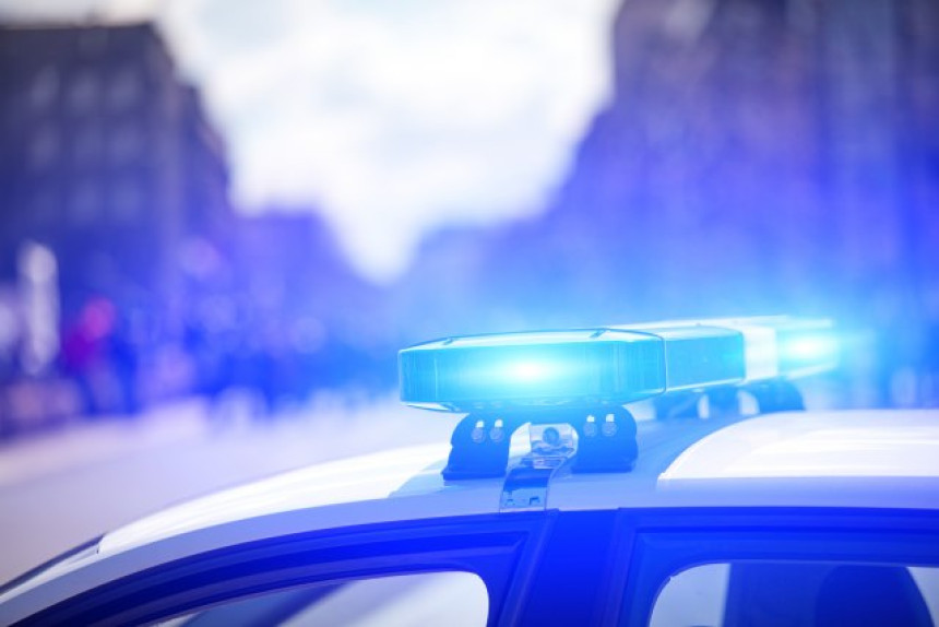 Stravično ubistvo u Novom Sadu, sin majci odsjekao glavu