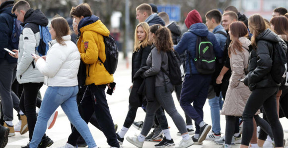 Kidara, japa, krindž, gaser, slej...šta to kažeš mali?! 