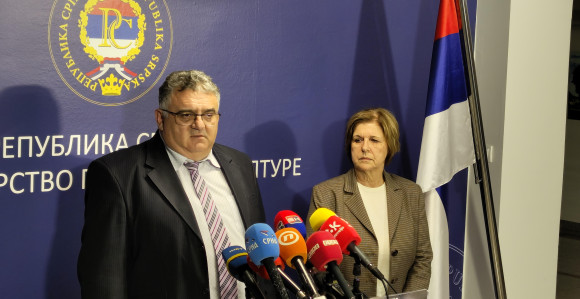 Prosvjetari od januara mogu očekivati veću platu