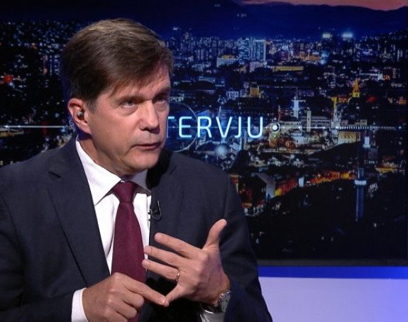 Bivši američki ambasador iz vremena Trampove administracije tvrdi da Vašington neće mijenjati ponašanje prema BiH