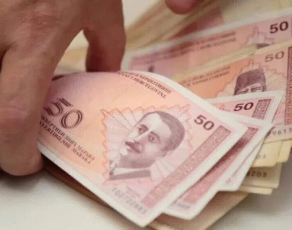 Koje kompanije su najveći dužnici u Srpskoj i FBiH?