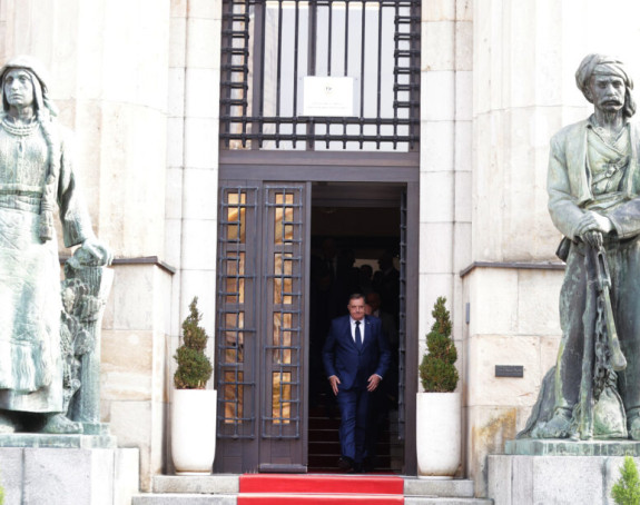 Dodik nabavlja novu IT opremu za 400 hiljada maraka