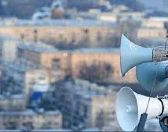 Kijev: Vazdušna uzbuna, zatvorena Ambasada SAD