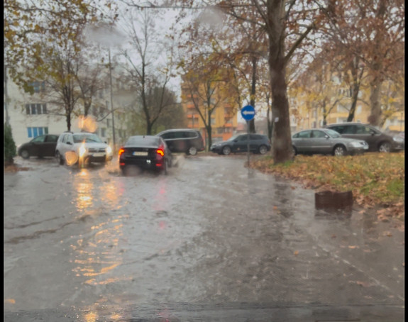 Киша изазвала проблеме, излиле се отпадне воде