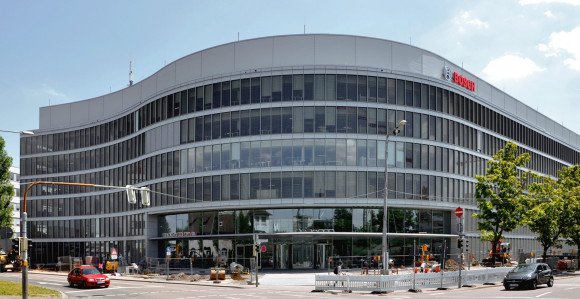 Gigant skraćuje radno vrijeme i smanjuje plate