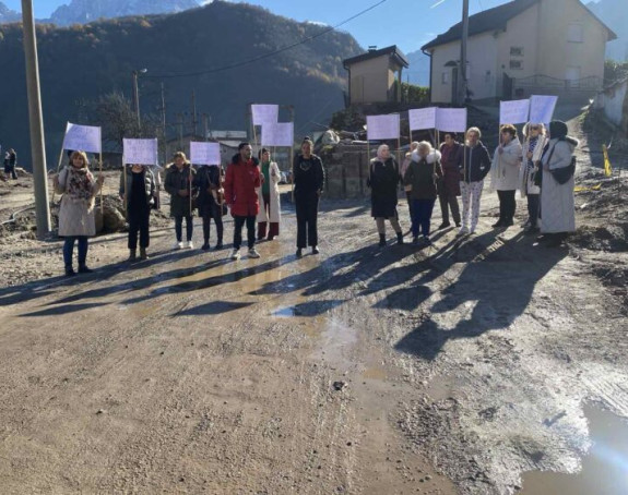 Jablanica: “Poplave su prošle, ali vi nam utapate nadu”