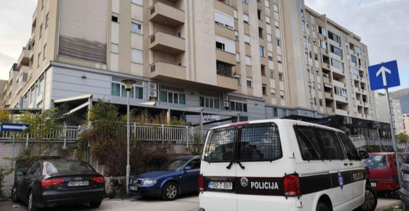 Mostar: Preminula djevojčica koja je pala sa 6. sprata