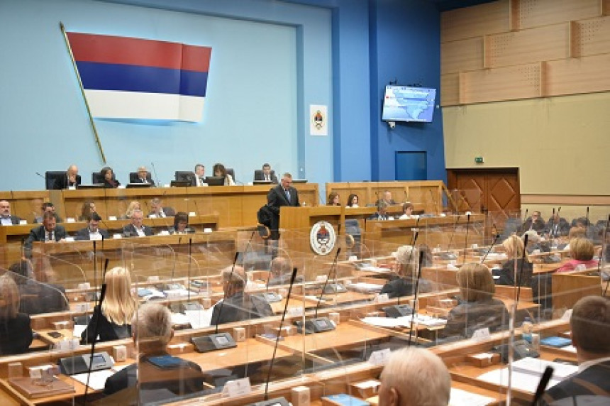 Poslanici u NS RS o proslavi 9. januara - Dana Republike Srpske (UŽIVO)