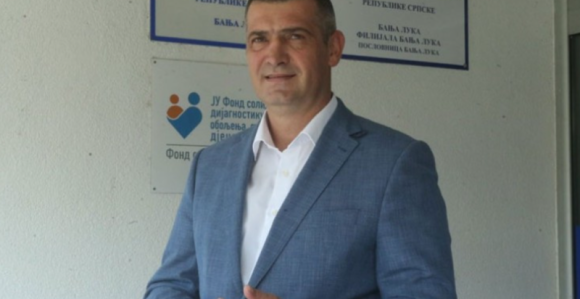 Sjede u foteljama uprkos presudama i istragama
