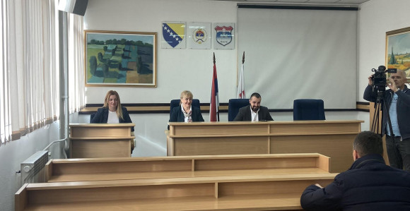 Пале: Конститутивна сједница одложена, одборници нису дошли