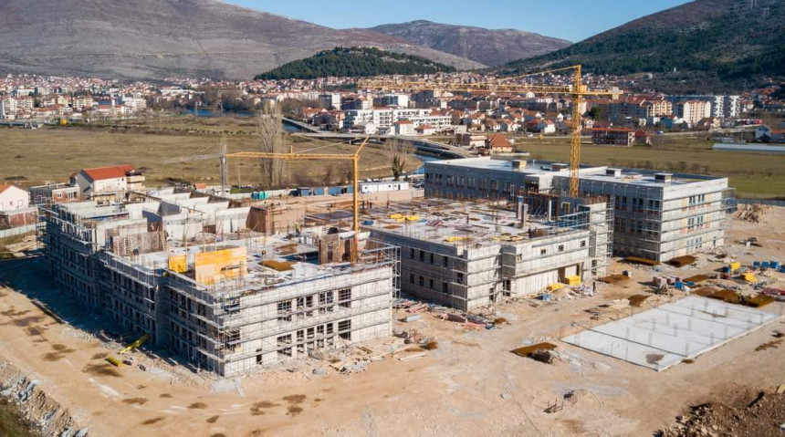 Radovi na bolnici nastavljeni, izdata nova dozvola